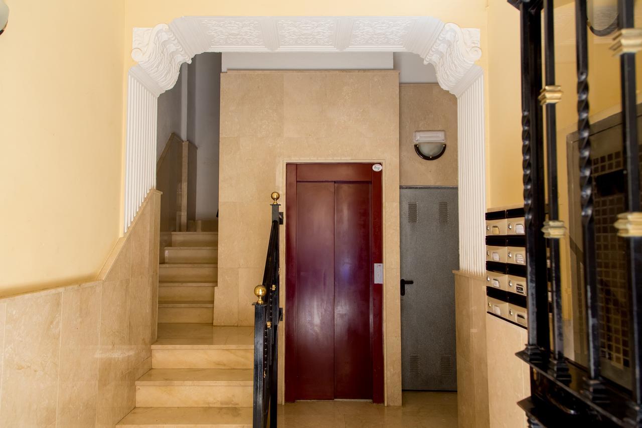 Oliag Apartment Ruzafa Mid-Term Valencia Bagian luar foto