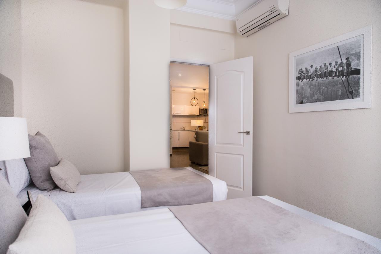 Oliag Apartment Ruzafa Mid-Term Valencia Bagian luar foto